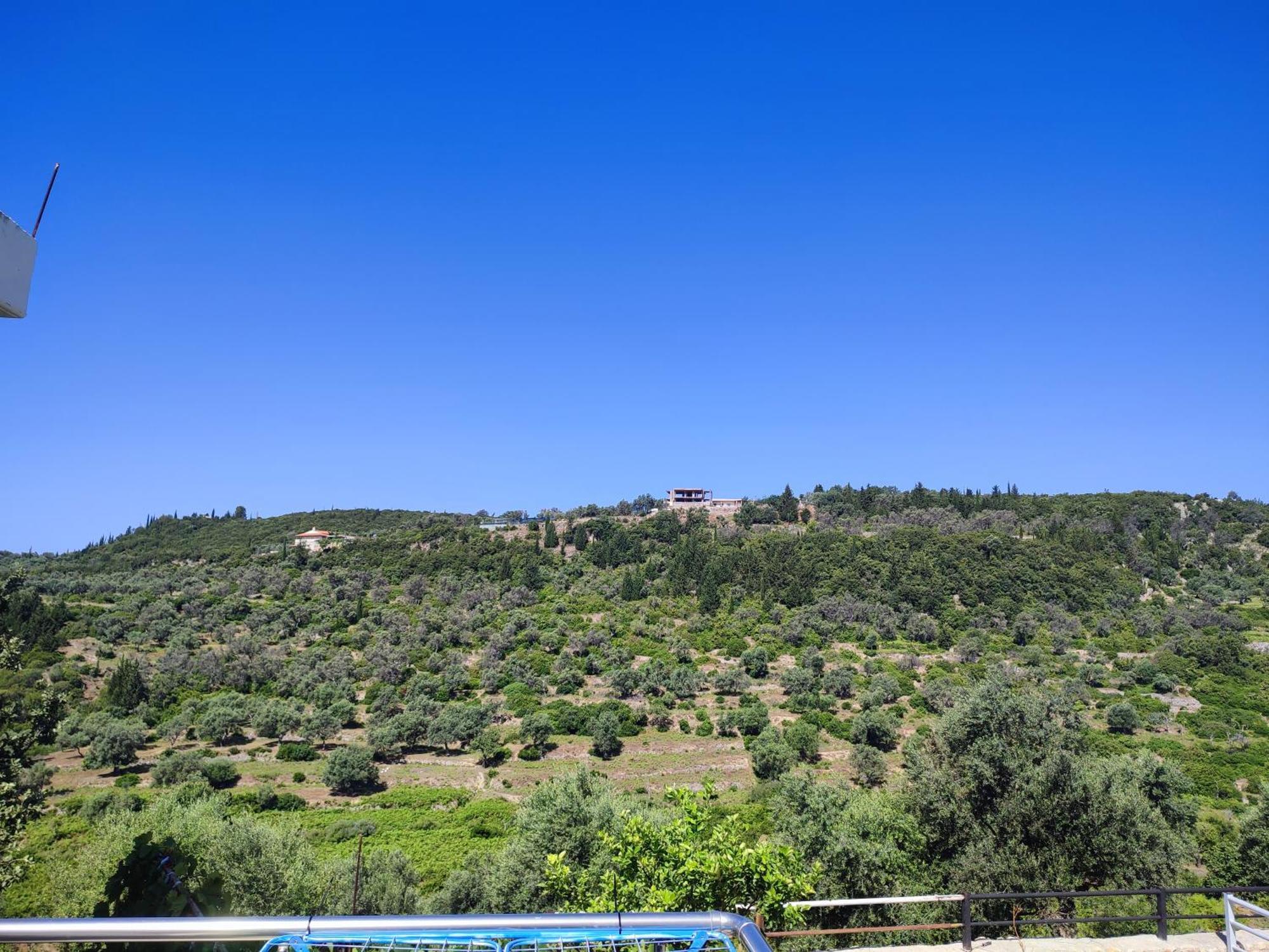 Petros Rooms Himare Exterior photo